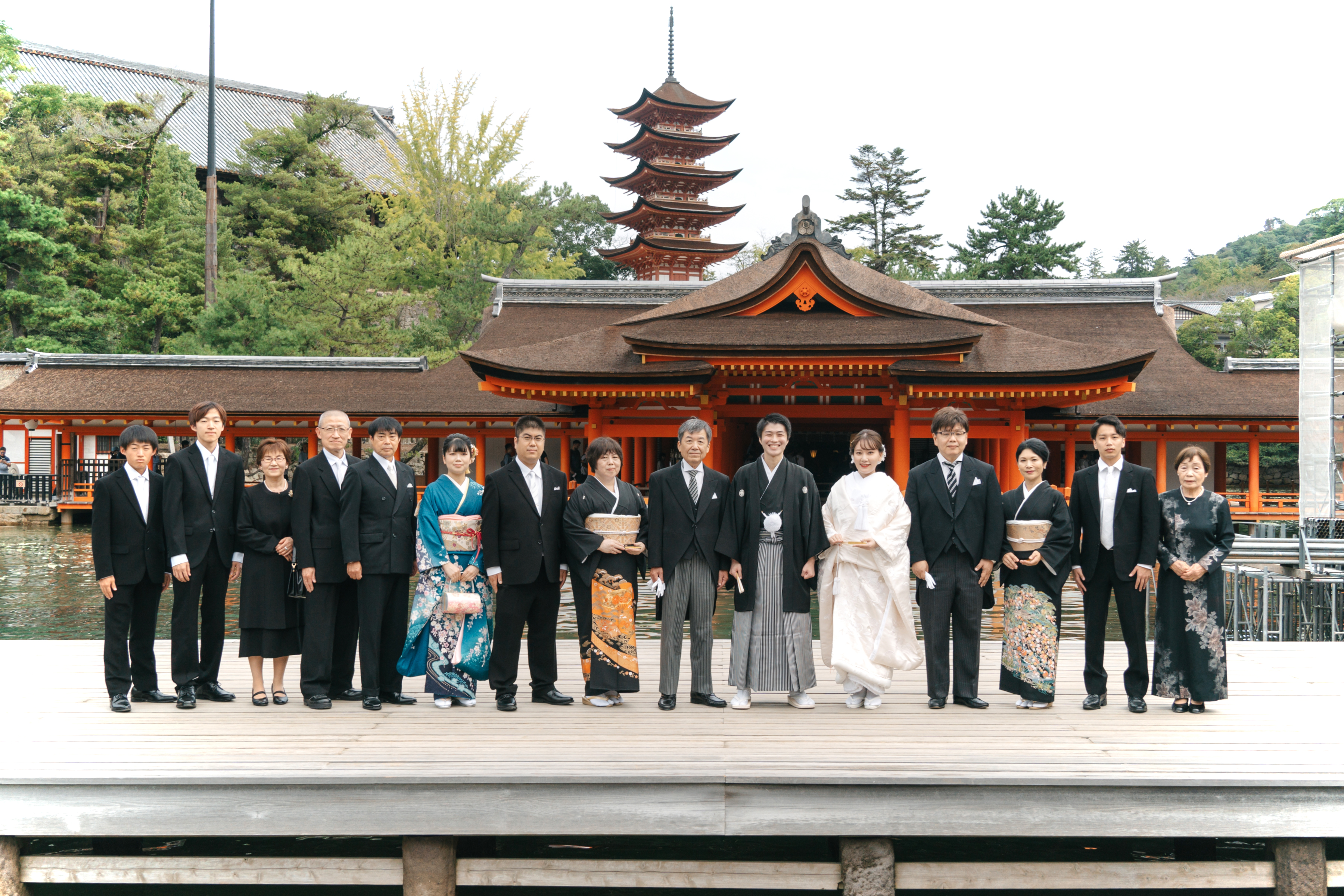 10:30 集合写真・列席者との写真撮影